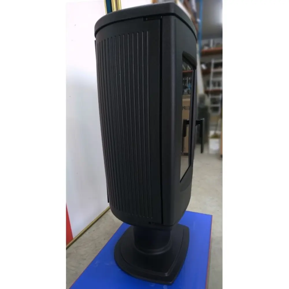 Чугунная печь-камин PLAMEN ARIA черная