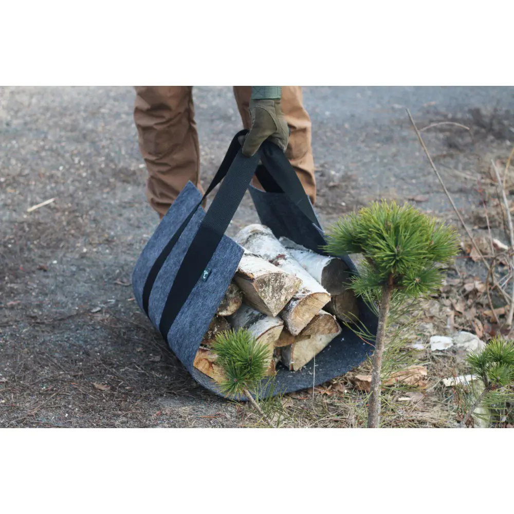 Переносная сумка для дров с фетра